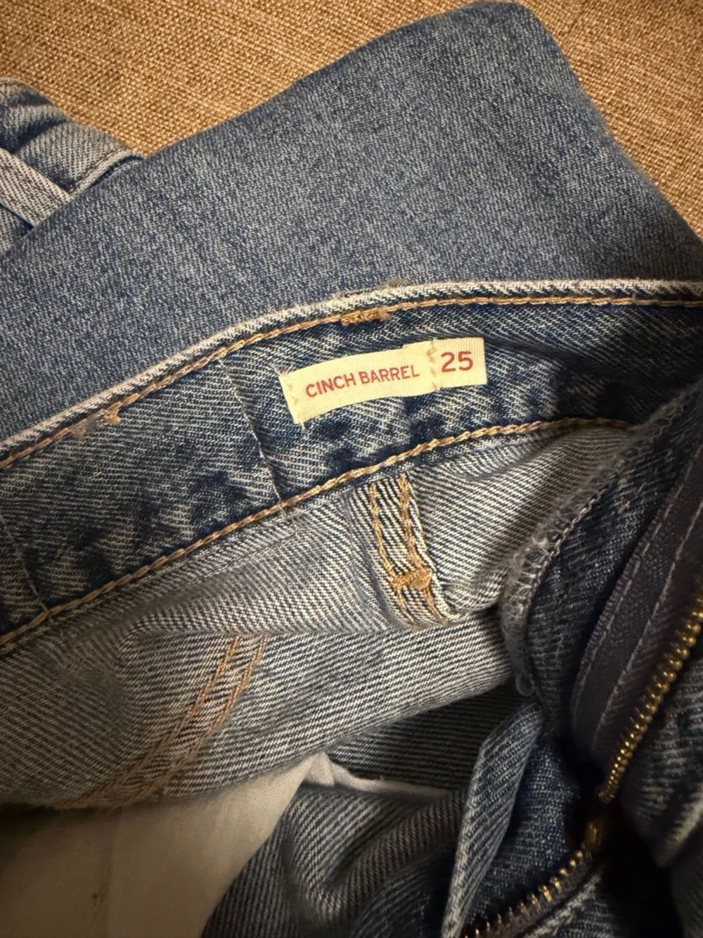 Levi's bowed jeans